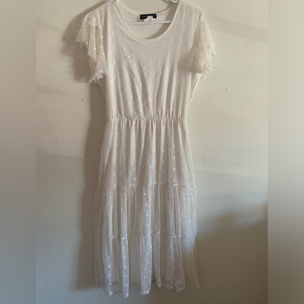 Elegant white women’s maxi dress Elizabeth & Nicole